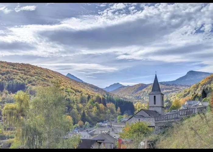 Grand Gite Au Coeur Des Pyrenees - Ariege Mijanes